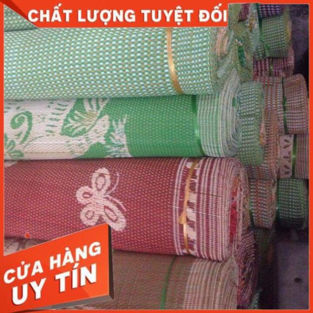 Chiếu nhựa gấp gọn 1m6,1m8,chiếu nhựa ăn cơm mầu ngẫu nhiên