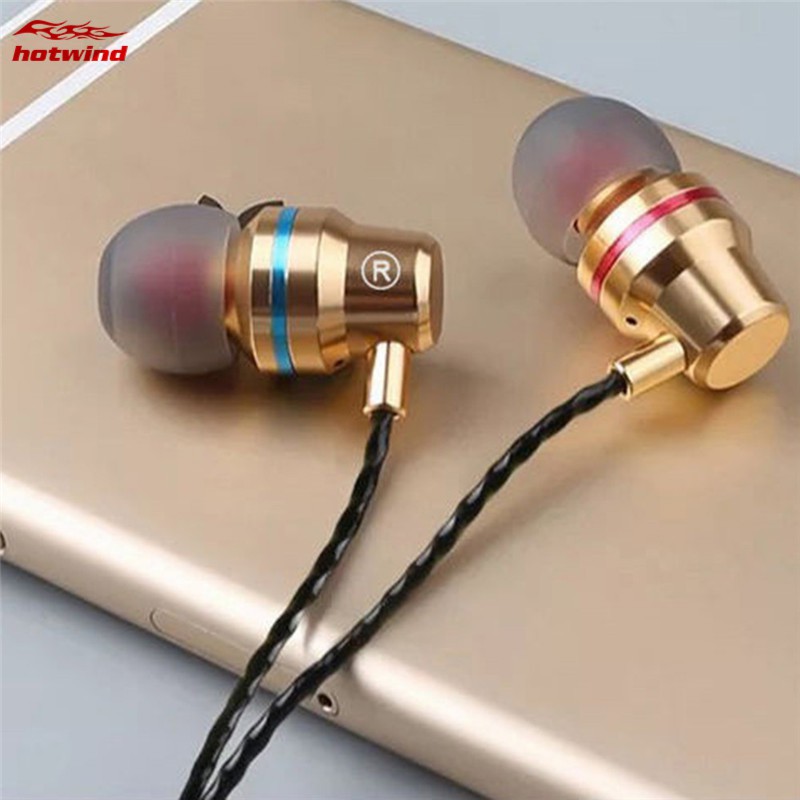 Metal Earphone In Ear Wired Earphone 3.5mm Heavy Bass Sound Music Sport Earphone iPhone Huawei