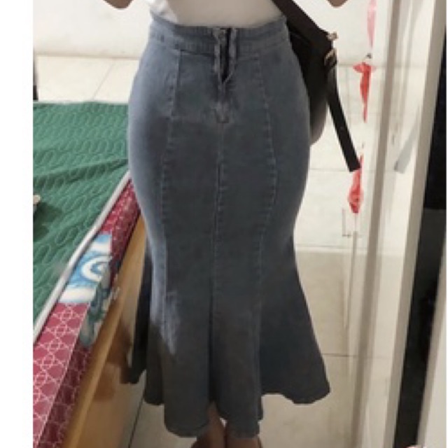 Chân váy bò đuôi cá