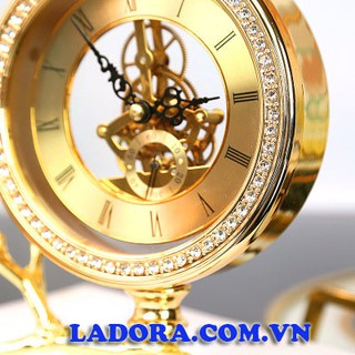 Đồng Hồ Để Bàn DHB08