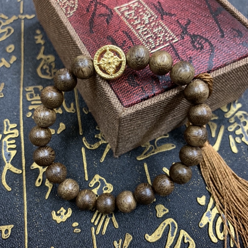 Vòng Tay Trầm Hương Hạt Tròn 8ly Mix Charm Bạc Tặng Kèm Hộp Gấm