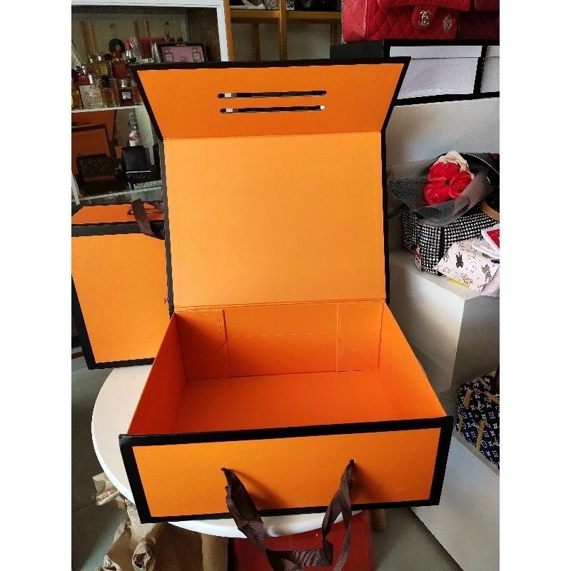 Hộp nam châm hm đựng túi/ phụ kiện size 25