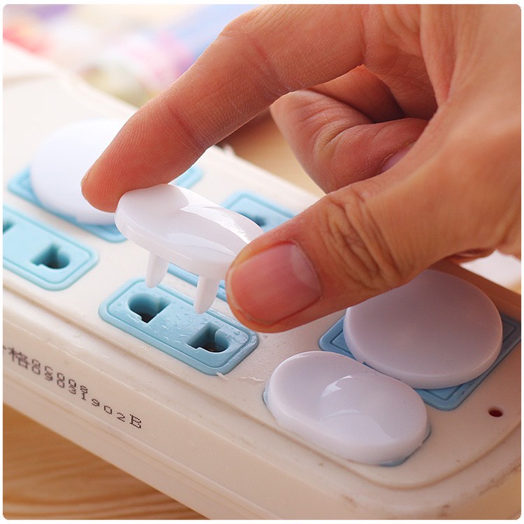 10 nút bịt ổ điện an toàn cho bé