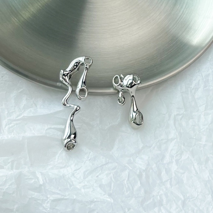 Khuyên Tai Nham Thạch Bất Đối Xứng Thiết Kế Mới Cá Tính Hợp Thời Trang