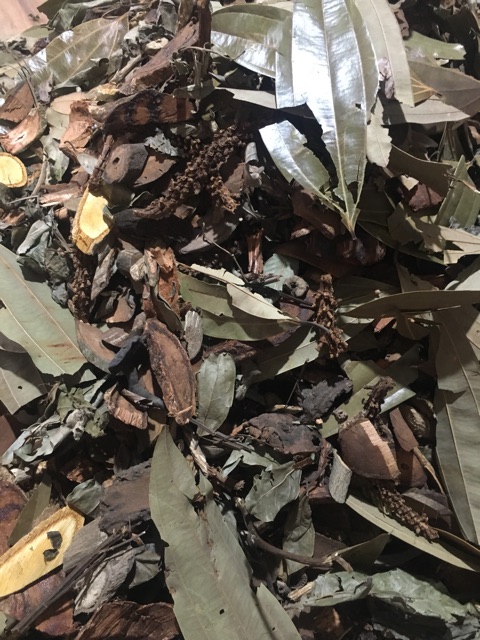 LÁ THUỐC TẮM NGƯỜI DAO ĐỎ SA PA (1KG) | BigBuy360 - bigbuy360.vn