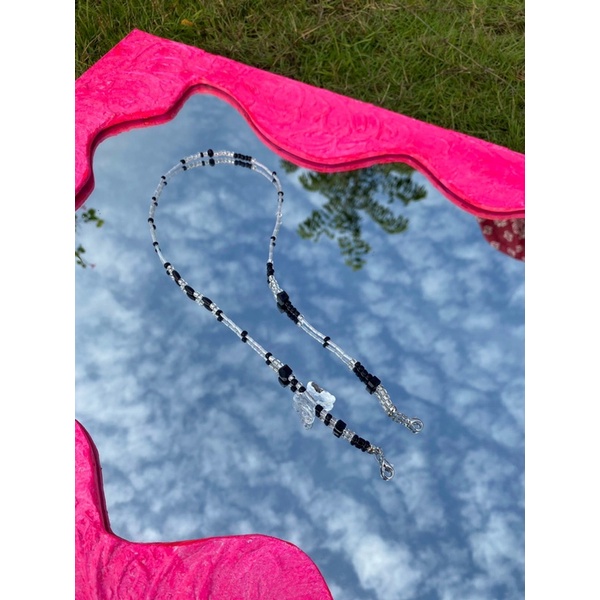 Butterfly - Dây đeo khẩu trang charm bướm trong