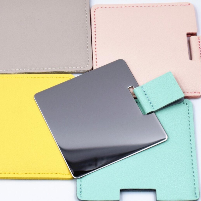 1 Gương Trang Điểm Mini Hình Chữ Nhật Bằng Thép Không Gỉ Siêu Mỏng