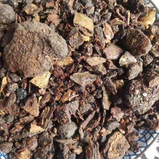 Mộc Dược  nguyên chất 100 gram.