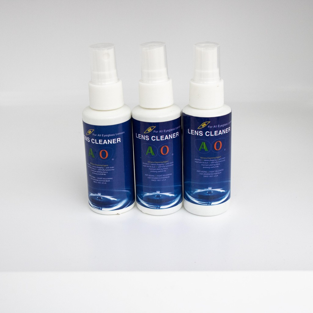 Nước lau kính dạng xịt có hương thơm