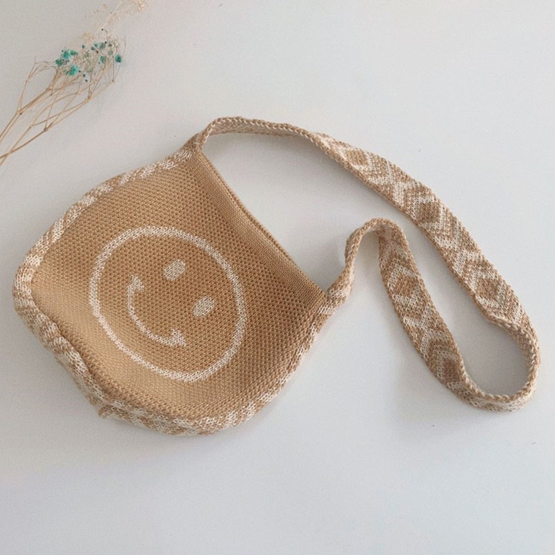 Túi đeo vai chất liệu polyester in họa tiết hoạt hình cho bé