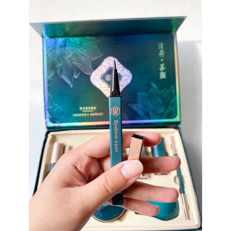 Bộ Trang Điểm Cổ Trang 9 Món DDR | BigBuy360 - bigbuy360.vn