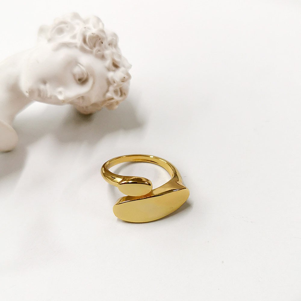 Nhẫn Nữ Trang Tạo Hình Độc Đáo