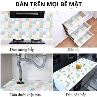 Giấy dán bếp, decal dán tường có họa tiết sang trọng, đẹp mắt, giúp làm mới không gian sống của bạn hiệu quả.