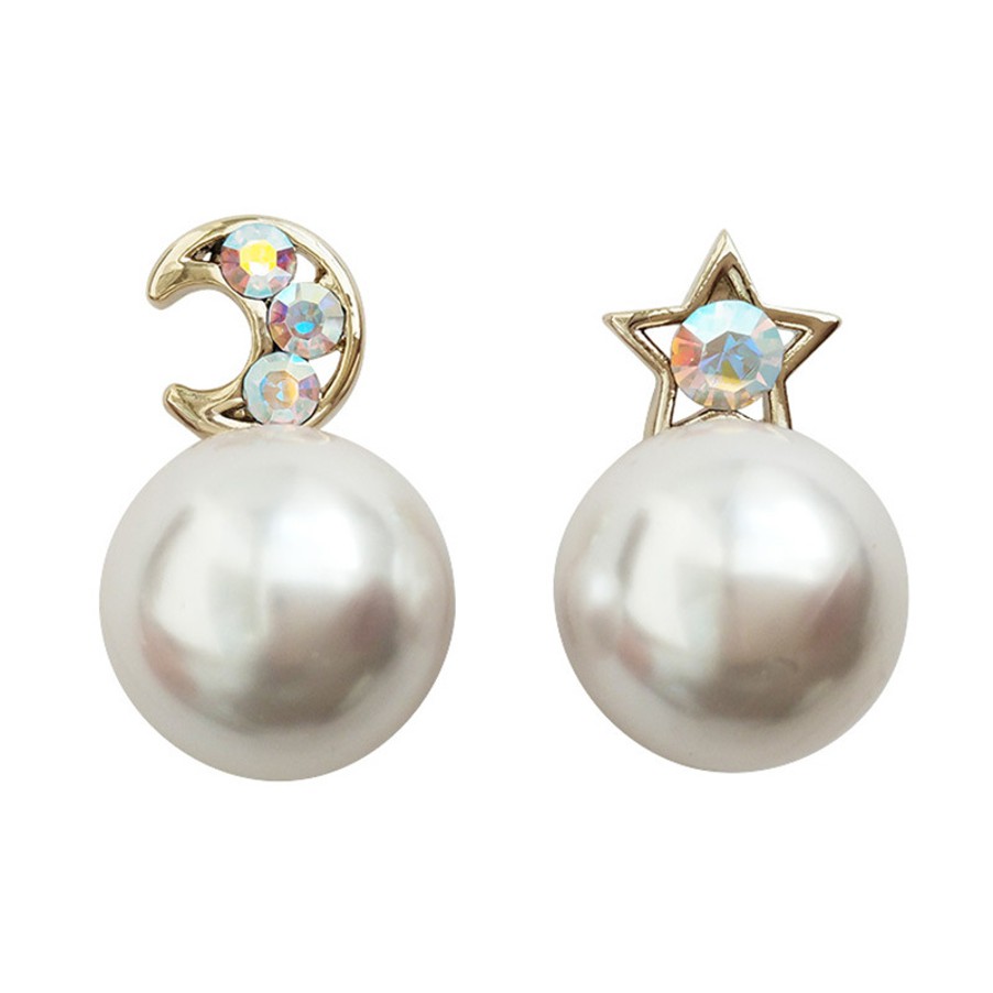 Khuyên tai hạt sao trăng