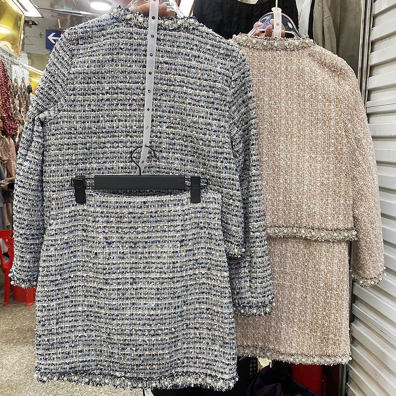 (SẴN) Set dạ tweed viền kim tuyến đính ngọc T9 | BigBuy360 - bigbuy360.vn
