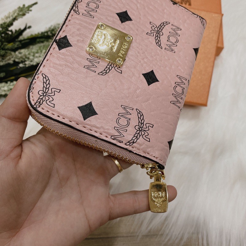 Ví MGM dáng dài, dáng ngắn fullbox, logo đầy đủ | BigBuy360 - bigbuy360.vn