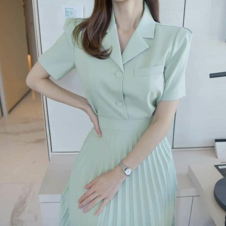 SET ÁO CỔ VEST CỘC TAY KÈM CHÂN VÁY DẬP LY DÀI 2M