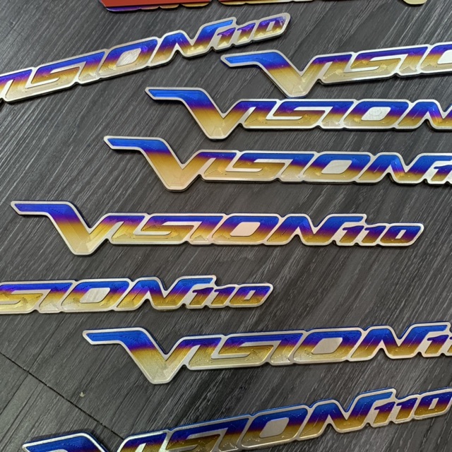 Tem titan chữ Vision-giá 1 cặp