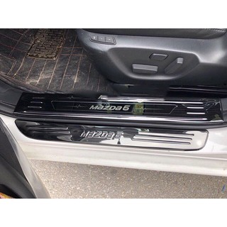 ỐP BẬC CỬA TRONG NGOÀI MAZDA 6 MẪU TITAN 2016/2019