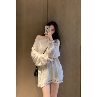 Áo len nữ lệch vai dáng rộng style hàn quốc