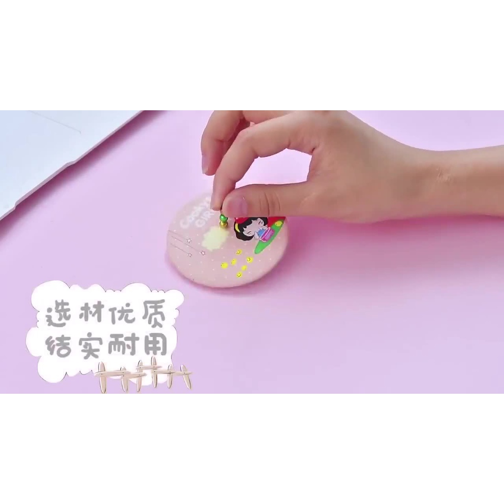 Gương mini cầm tay phong cách Hàn Quốc, gương trang điểm bỏ túi dễ thương.