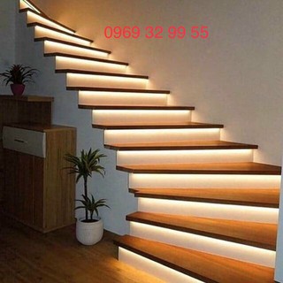 Thanh Led Lắp Bậc Cầu Thang Dạng Nhôm U Đã Gồm Led 10w/m Điện 12v Kích Thước 80cm-1m U16*7mm