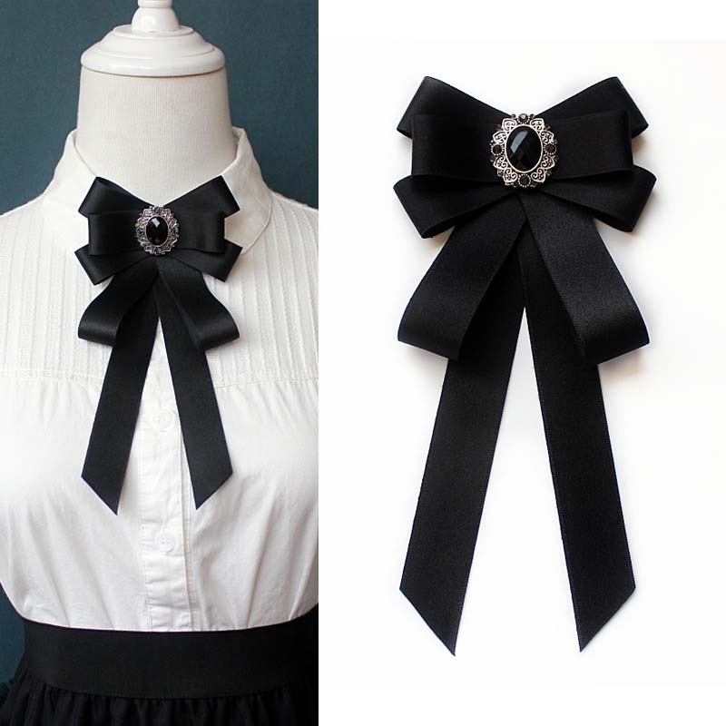 Cà vạt nơ đen đính ngọc trai giả phong cách vintage cho nữ