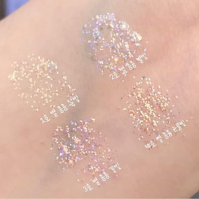 Nhũ mắt INNISFREE TWINKLE GLITTER HOLOGRAM - LAMII BEAUTY