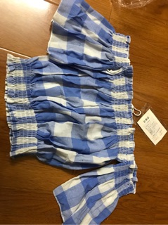 Áo croptop trễ vai