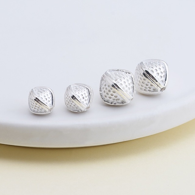 Charm bạc 4 cạnh - MH180