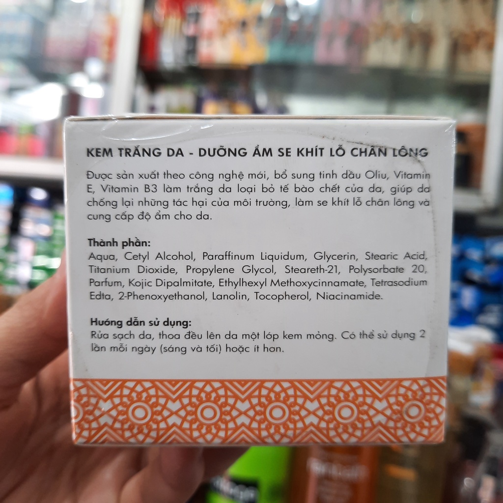 Kem Bamila trắng da dưỡng ẩm, se khít lỗ chân lông 25g