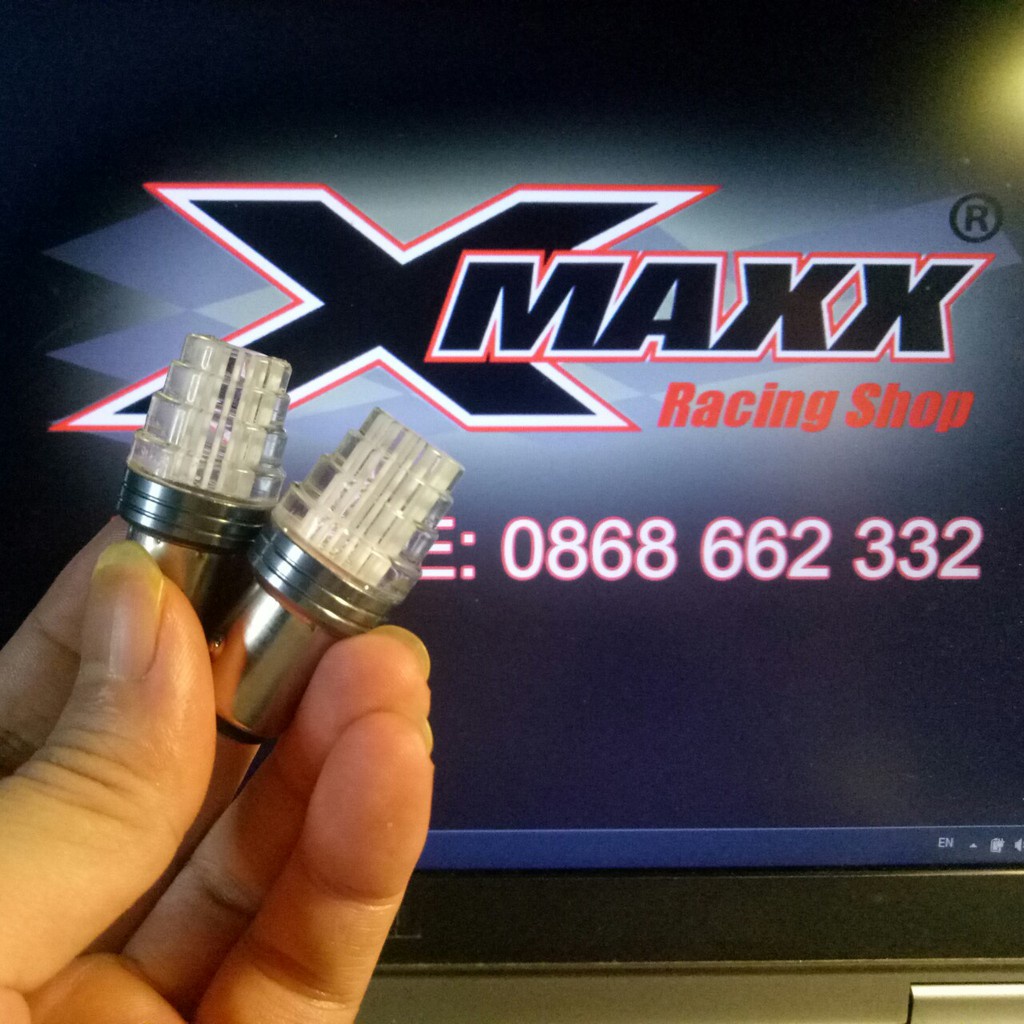 Nháy hậu 7 màu hình tháp siêu sáng siêu bền