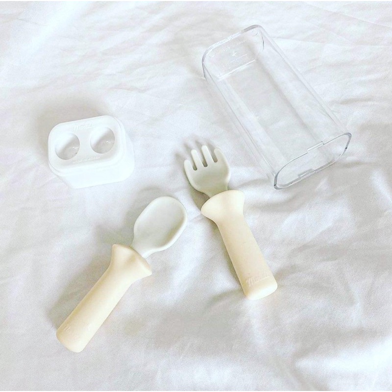 Set Thìa Nĩa Silicon BLUEMAMA KOREA Kèm Hộp Đựng
