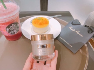 Kem trắng da vento truffle