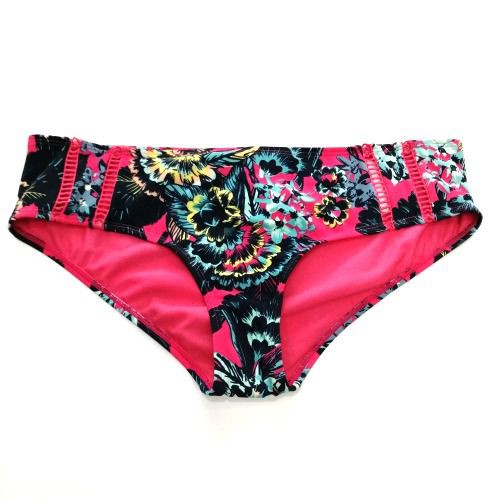 Quần bơi nữ Roxy nền đỏ in hoa xanh ERJX403525 ( TH8982 )