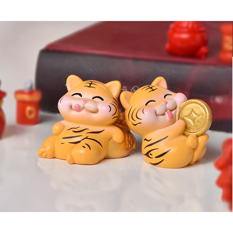 Tiểu cảnh trang trí hổ vàng may mắn