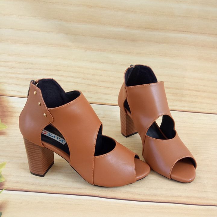 Giày sandal nữ cao gót 7p hàng hiệu rosata hai màu đen nâu ro114