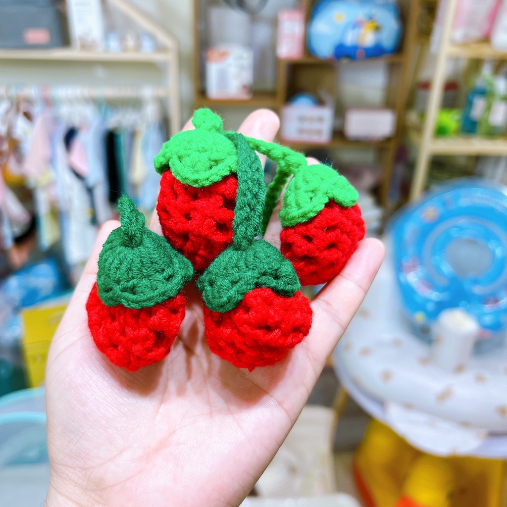 Túi đựng tỏi, túi đeo tránh vía, túi len đựng tỏi cho bé.