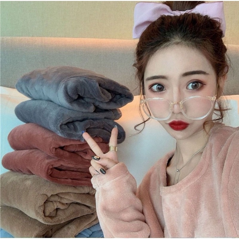 Bộ quần áo ngủ nhung mùa đông cực ấm, bộ đồ mặc nhà mùa đông cho nữ | BigBuy360 - bigbuy360.vn