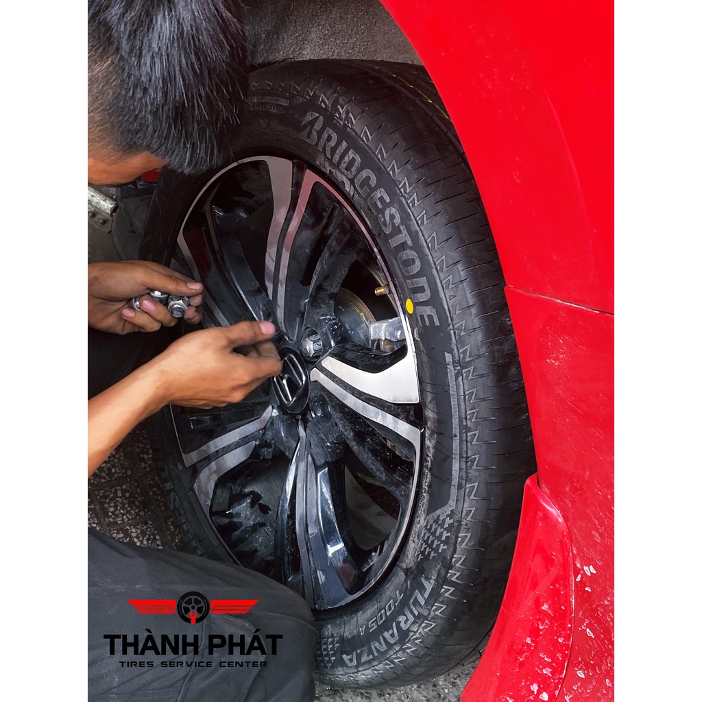 Vỏ xe Bridgestone Turanza T005 225/50R17 dành cho Honda Civic