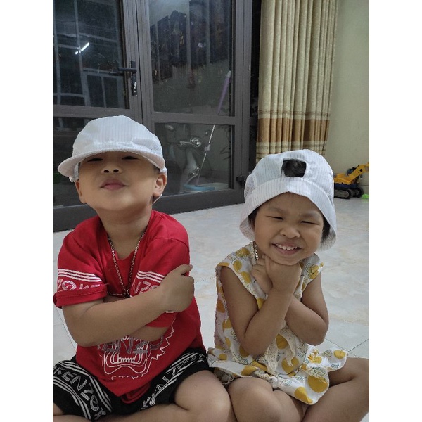 Mũ tĩnh điện màu trắng