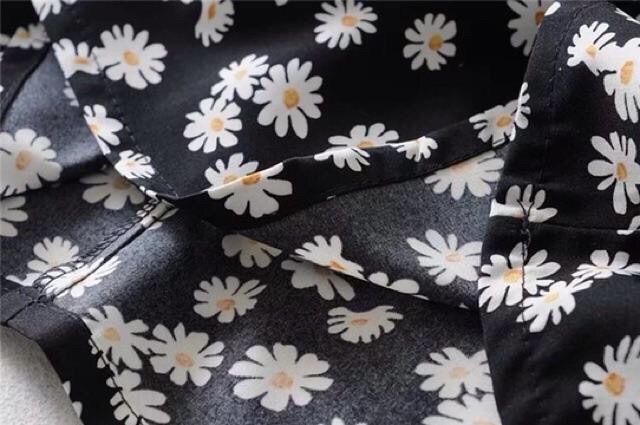 HÀNG SẴN VÁY YOON SERI VÁY DÂY HOA CÚC HOẠ MI HÀN QUỐC HOT TREND 2020