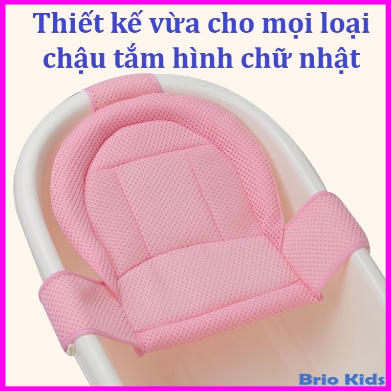Lưới Tắm Sơ Sinh Cho Em Bé, phù hợp với nhiều loại chậu tắm hiện nay.