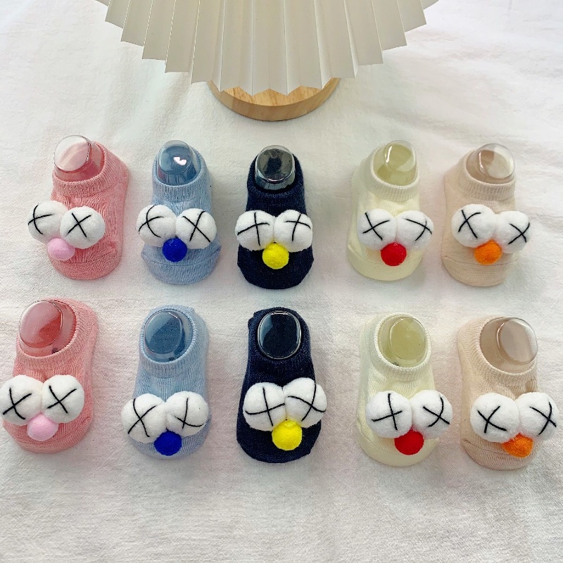 Tất hoạt hình 3D xinh xắn chống trơn trượt cho bé sơ sinh 0-3 tuổi