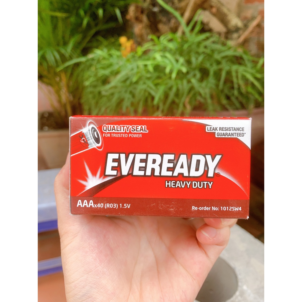 Pin Eveready AAA 1012sw4 vỉ 4 viên chính hãng