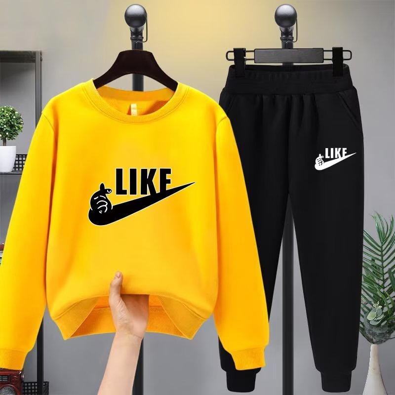 Set BXPB gồm áo nỉ dài tay cổ tròn và quần dài thời trang cho bé