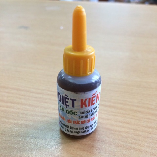 Diệt kiến gián
