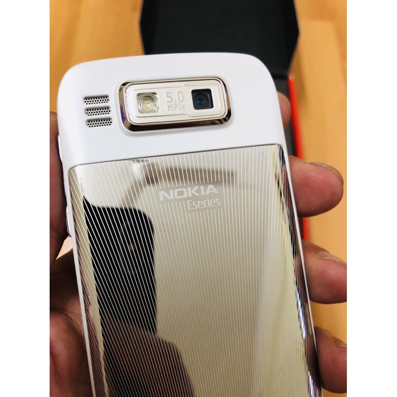 Điện thoại Nokia E72 fullbox