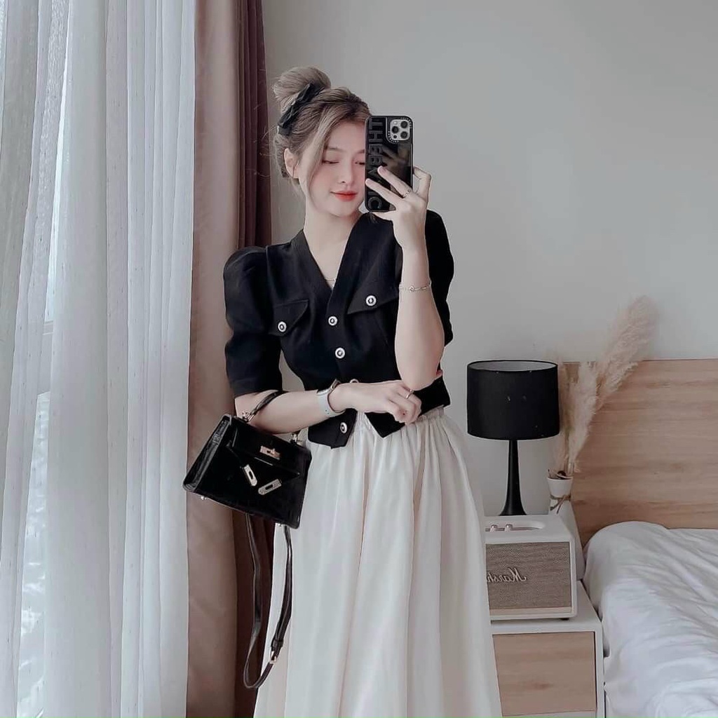 Chân váy xòe lót trong kèm áo tay phồng cổ tim cài nút thật kiểu đầm dự tiệc sang trọng thanh lịch thời trang nữ ARAVA