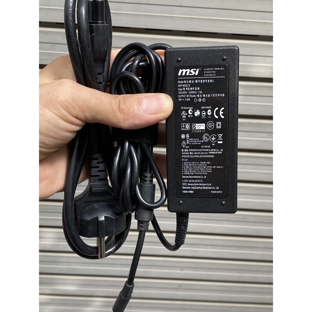 Sạc laptop msi 14b11mou 1034vn